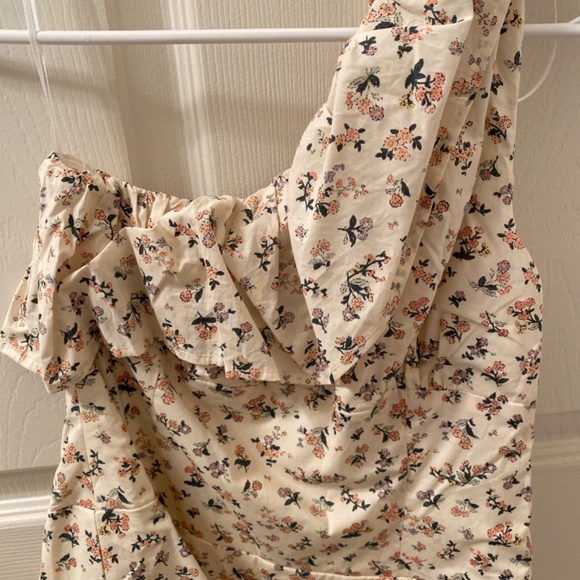 One shoulder floral dress - Picture 3 of 5